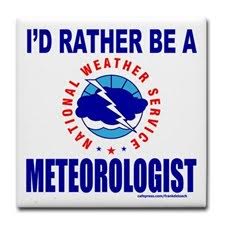 Climatologist vs Meteorologist